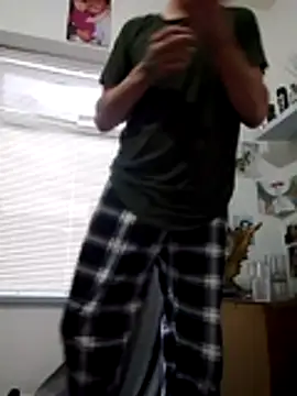 WeakDegree76 online show from February 20, 4:40 pm