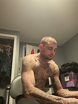 trickydickydaddy online show from March 26, 8:42 am