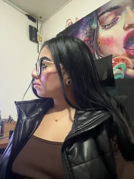 SCARLETT INK  online show from March 27, 6:41 am