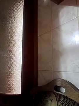 AmiaBanks online show from November 15, 2:20 am