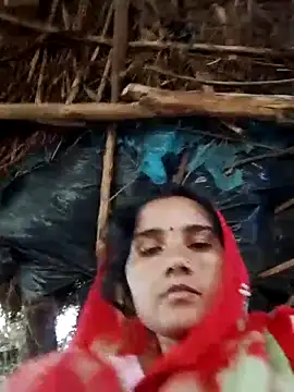 Snapshot of Seema_ji12 chatting on April 20, 2:58 am Seema ji12 online show from April 20, 2:58 am