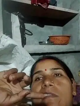 Snapshot of Seema_ji12 chatting on June 3, 3:39 pm Seema ji12 online show from June 3, 3:39 pm