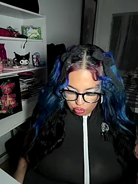 BiigMAMA 2025 online show from November 9, 8:23 am