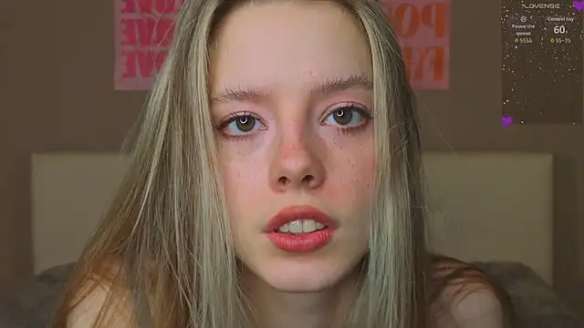 TiffinyMergist online show from January 7, 5:48 pm