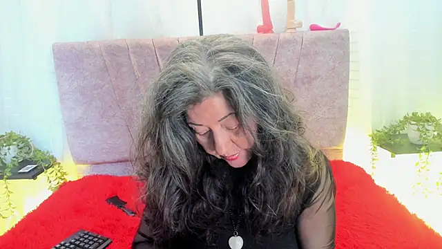 Victoriaa Anderson online show from March 24, 2:11 pm