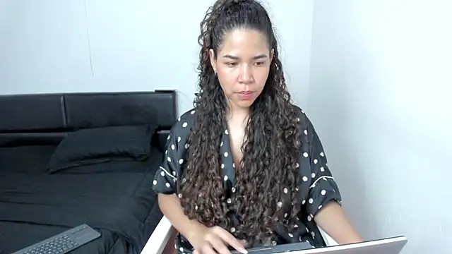 ashlyviper777 online show from November 19, 2:50 pm