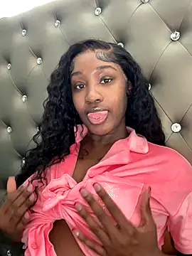 ToyaThick online show from November 12, 2:17 pm