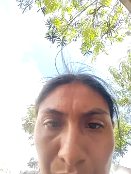 Snapshot of Uvit chatting on July 27, 5:53 pm Uvit online show from July 27, 5:53 pm