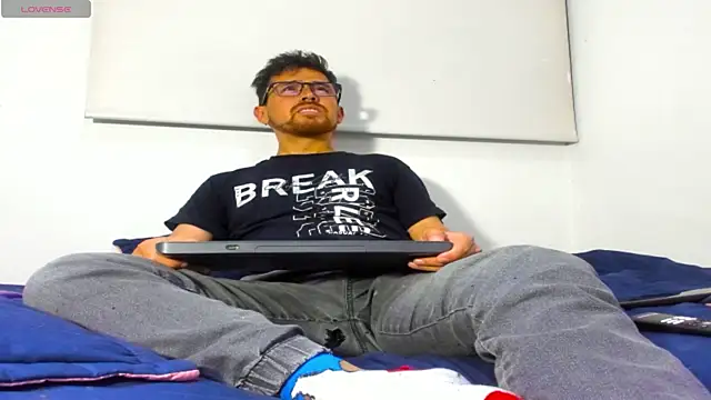 Prince1 dark online show from January 10, 4:03 am