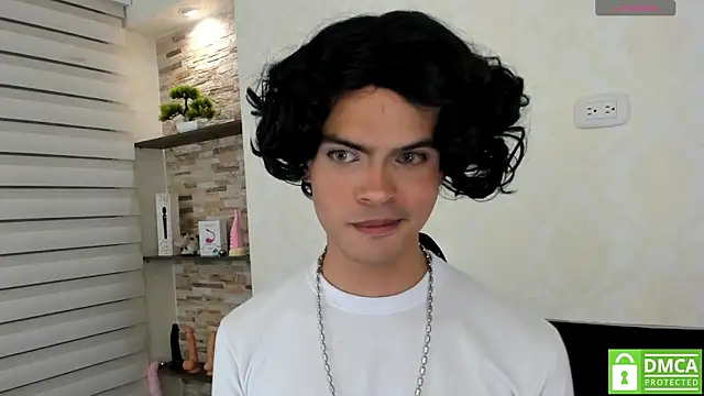 Snapshot of alezander8 chatting on November 11, 4:45 am alezander8 online show from November 11, 4:45 am