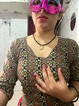 Red Queen 11 online show from December 1, 3:22 am