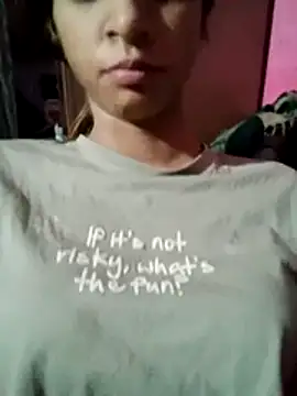 Snapshot of Your___Moonlight chatting on November 11, 8:31 pm Your Moonlight online show from November 11, 8:31 pm