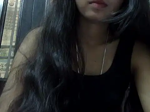 SEXY PRIYA83 online show from April 4, 11:40 am
