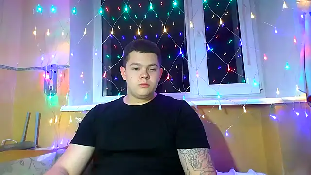 CuteButNaughty  online show from February 28, 9:05 pm