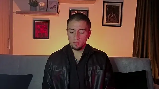 AresMassimoX online show from November 16, 3:45 am