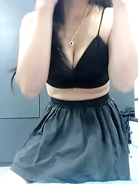   Anna    online show from November 18, 5:28 pm