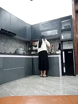   Anna    online show from January 13, 3:50 pm