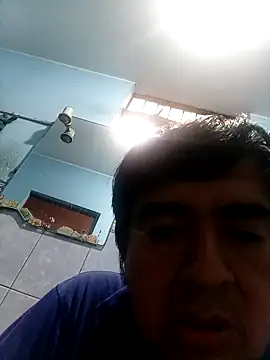 Snapshot of Kikke2025 chatting on March 2, 8:26 pm Kikke2025 online show from March 2, 8:26 pm