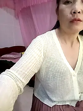 Feeling-hot online show from March 23, 7:01 am