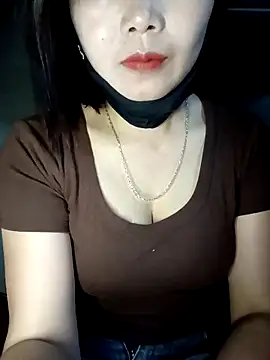 thuy-kieu online show from February 22, 2:24 am