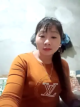 vangkt-cute online show from March 7, 7:00 pm