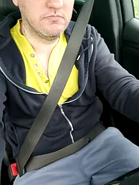 Snapshot of Nousdeux21 chatting on March 16, 4:33 pm Nousdeux21 online show from March 16, 4:33 pm