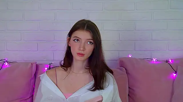 SophiaProve online show from January 19, 4:22 pm