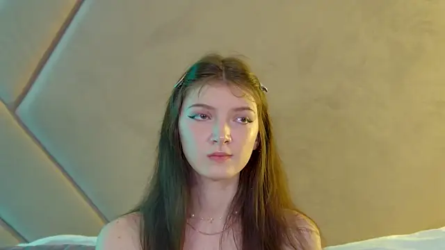 SophiaProve online show from May 18, 4:24 pm