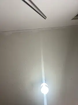 Amira Malia online show from December 13, 8:04 pm