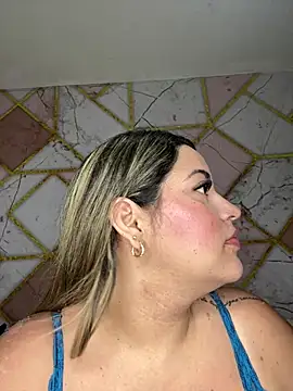 Amira Malia online show from February 24, 3:10 pm