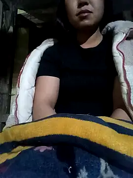 Snapshot of mi_ka_mi chatting on November 25, 5:35 pm mi ka mi online show from November 25, 5:35 pm