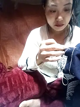 Snapshot of mi_ka_mi chatting on February 25, 2:10 am mi ka mi online show from February 25, 2:10 am