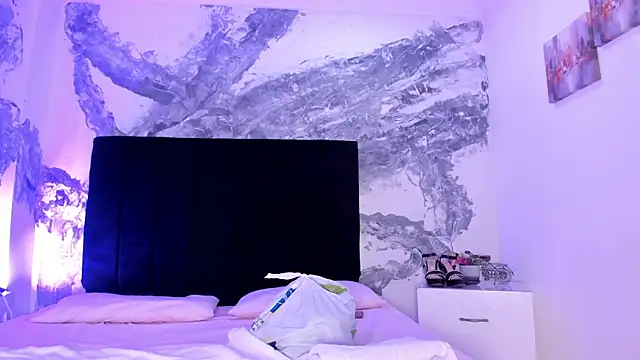 lilithDraven  online show from February 17, 3:58 am