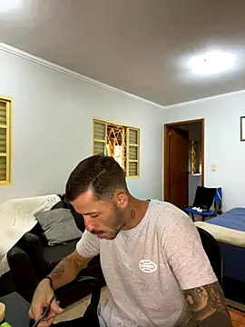 Lucasjandre online show from December 4, 9:29 am