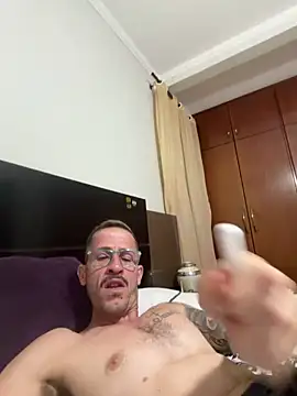 Lucasjandre online show from May 16, 1:13 am