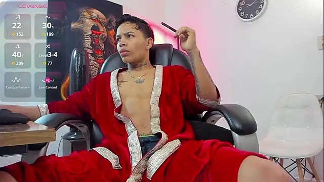 Snapshot of Juank_wss chatting on November 11, 11:21 am Juank wss online show from November 11, 11:21 am