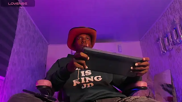 Snapshot of mike_aly chatting on November 16, 12:55 pm mike aly online show from November 16, 12:55 pm