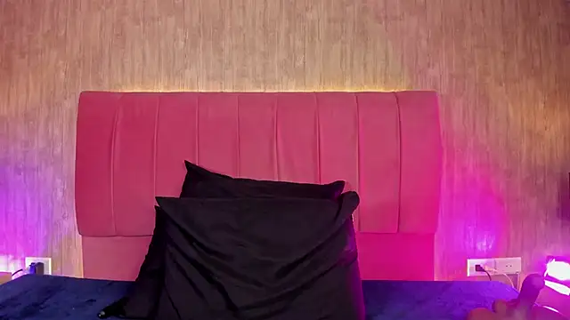 Snapshot of marysofff chatting on February 15, 7:51 am marysofff online show from February 15, 7:51 am