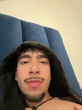 Thisispikachu online show from February 6, 5:16 pm