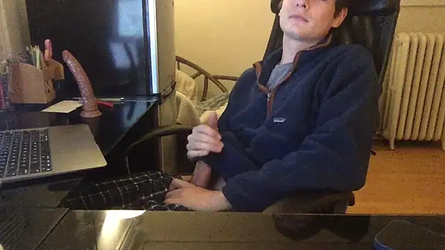 Snapshot of jw25055 chatting on November 11, 2:44 am jw25055 online show from November 11, 2:44 am