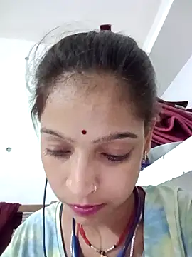 Snapshot of Mohnicute chatting on April 27, 6:50 pm Mohnicute online show from April 27, 6:50 pm