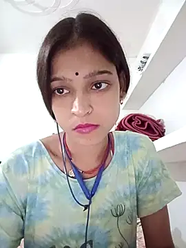 Snapshot of Mohnicute chatting on May 3, 5:52 pm Mohnicute online show from May 3, 5:52 pm