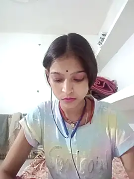 Snapshot of Mohnicute chatting on May 6, 7:30 pm Mohnicute online show from May 6, 7:30 pm