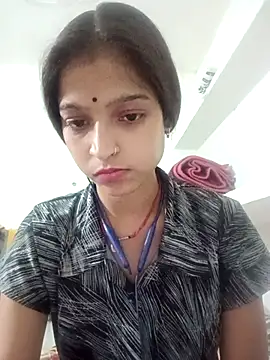 Snapshot of Mohnicute chatting on May 7, 6:02 pm Mohnicute online show from May 7, 6:02 pm