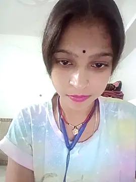 Snapshot of Mohnicute chatting on May 10, 12:21 pm Mohnicute online show from May 10, 12:21 pm