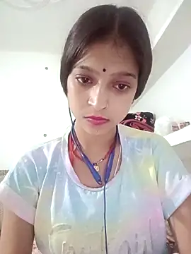Snapshot of Mohnicute chatting on May 12, 12:19 am Mohnicute online show from May 12, 12:19 am