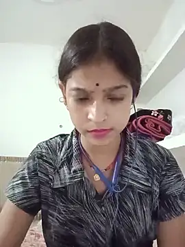 Snapshot of Mohnicute chatting on May 13, 1:25 am Mohnicute online show from May 13, 1:25 am