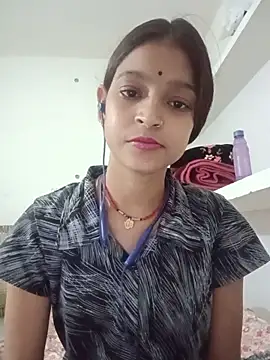 Snapshot of Mohnicute chatting on May 17, 12:34 pm Mohnicute online show from May 17, 12:34 pm
