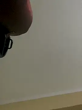 Taurina0105 online show from November 22, 7:07 am