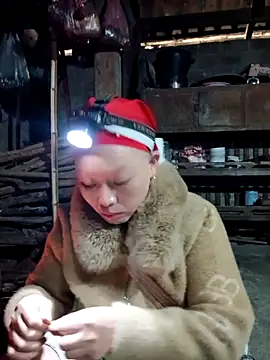 girl-hot2x online show from February 17, 1:24 am